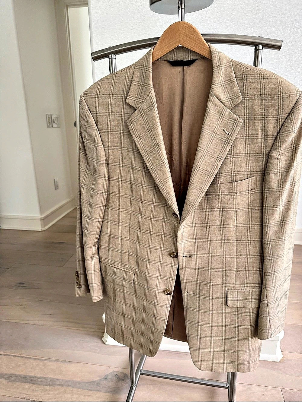 Burberry Kensington Plaid Wool Sport Coat Size 42 REG Like New